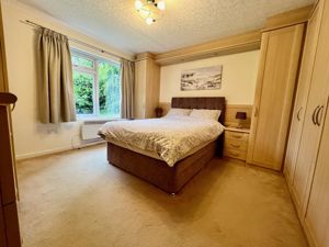 Photo 13- click for photo gallery